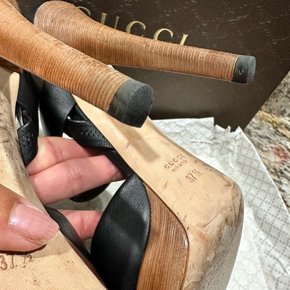 Gucci stilettos- rare! - Picture 9 of 10